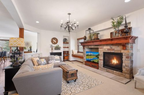 2488 Fieldstone Curv, Saint Paul MN  55129-6209 exterior