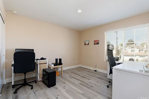 578 Eveningsong Ln, Anaheim CA  92808-1615 exterior