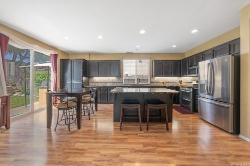 32683 Willowvail Cir, Temecula, CA 92592-1854