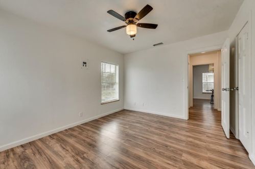 2728 Ryan Ave, Fort Worth TX  76110-3028 exterior