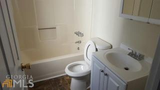 23 Wright St, Winder GA  30680-2137 exterior