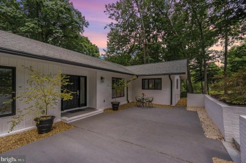 113 Goodloe Dr, Fredericksburg, VA 22401-7009