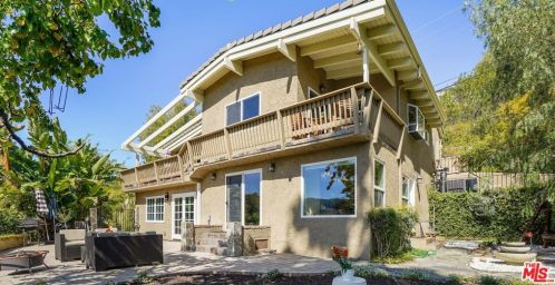2716 Halsey Rd, Topanga, CA 90290-4007