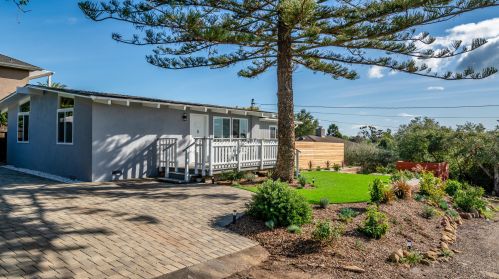 3956 Foothill Rd, Santa Barbara, CA 93110-1208
