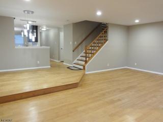 84 Castleton Rd, Princeton NJ  08540-1651 exterior