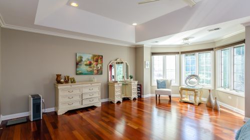 6919 Fieldstone Dr, Willowbrook IL  60527-5295 exterior