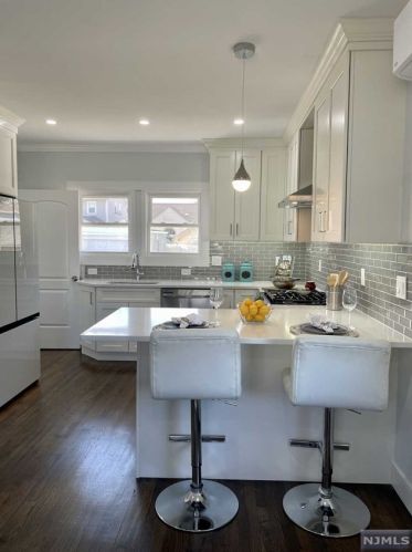 242 Williams Ave, Hasbrouck Heights NJ  07604-2127 exterior