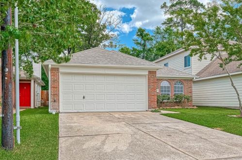 5044 Willow Point Dr, Conroe TX  77303-3070 exterior