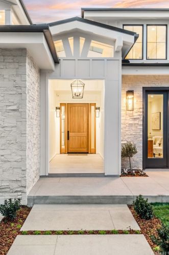 1618 11th St, Manhattan Beach, CA 90266-6111