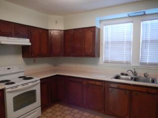 1428 Lowell Ave, Springfield IL  62704-3737 exterior