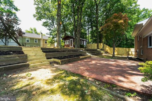 10208 Green Forest Dr, Silver Spring MD 20903-1535 exterior