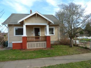 3612 11th Ave, Portland OR  97202-2738 exterior