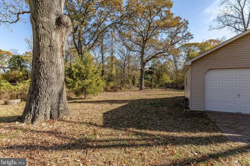 1005 Shore Acres Rd, Arnold MD  21012-1725 exterior