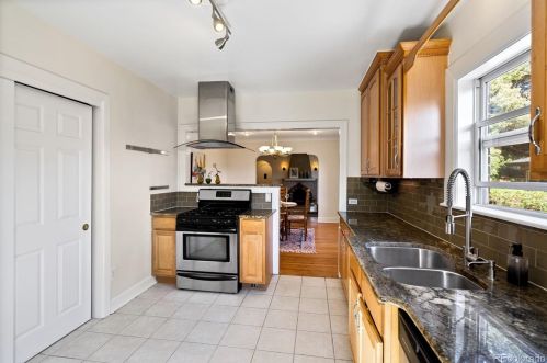 2877 Eudora St, Denver CO  80207-3056 exterior