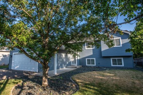 14620 Hanover Ln, Saint Paul, MN 55124-7463