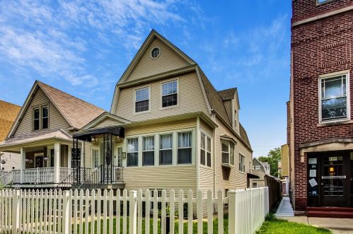 4113 Monticello Ave, Chicago, IL 60618-2011
