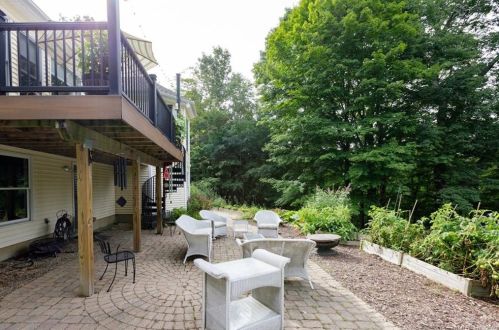 89 Falcon Ridge Rd, Torrington CT  06790-4389 exterior