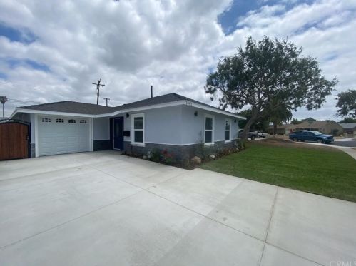 14412 Cordary Ave, Hawthorne CA  90250-8340 exterior