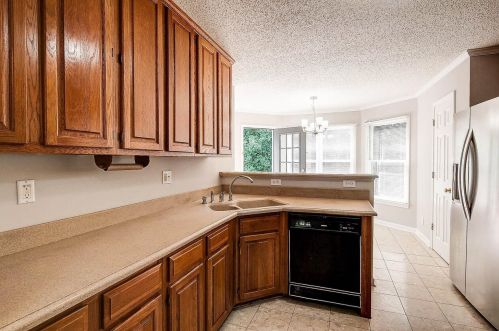 749 Deerwood Dr, Stockbridge GA  30281-6321 exterior