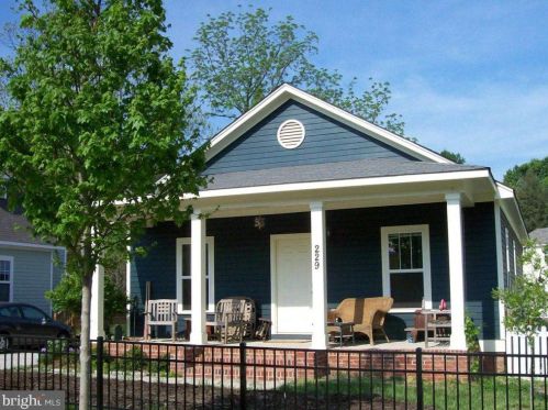 205 Collins Ave, Richmond National Battlefiel, VA 22835-2113