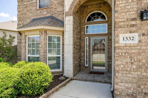 1332 Soaptree Ln, Fort Worth, TX 76177-7225