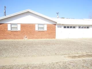 5422 9th St, Lubbock, TX 79416-4426