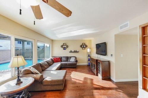 271 Avenida Rio Bravo, Anaheim CA  92808-1014 exterior