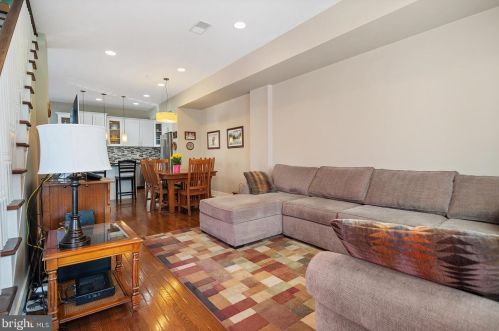 2600 Cedar St, Philadelphia, PA 19125-2307