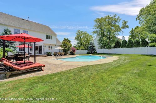 49 Maidenstone Dr, Tinton Falls NJ 07712-3780 exterior