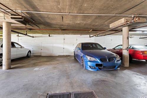 1066 Thompson Ave, Glendale CA  91201-1758 exterior