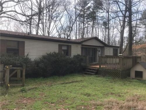 125 Ridgecrest Dr, Stanley, NC 28164-9517