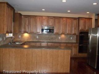 3802 Stoneybrook Dr, Durham NC  27705-2400 exterior