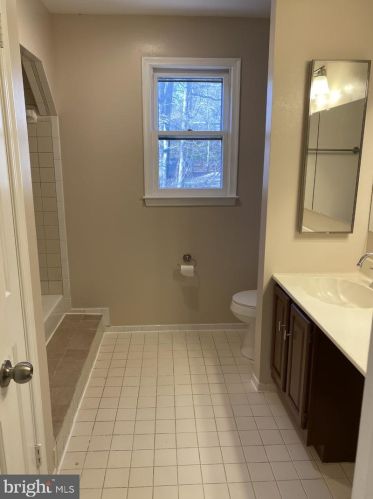 13600 Castle Clf Way, Silver Spring MD 20904-5488 exterior