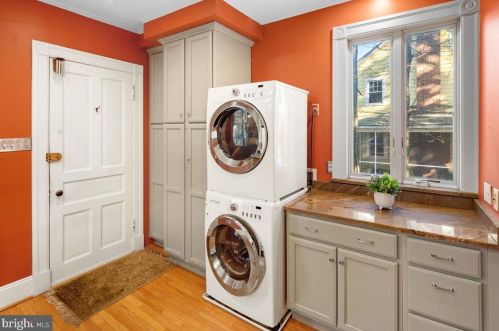 1601 Lawrence Rd, Trenton NJ 08648 exterior