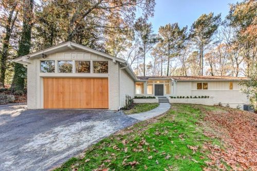 4037 Conway Valley Rd, Atlanta, GA 30327-3605