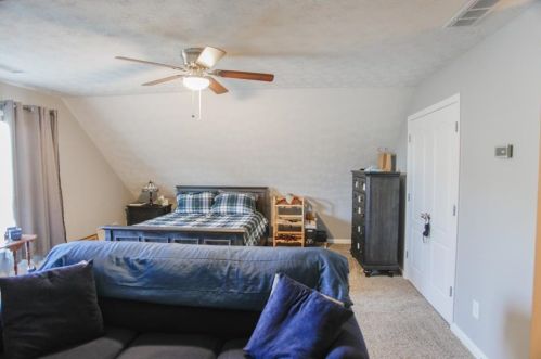 122 Laurel Oaks Ln, Jefferson GA  30549-5554 exterior