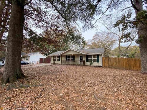 4723 Bartlett Rd, Forest Park, GA 30297-1919