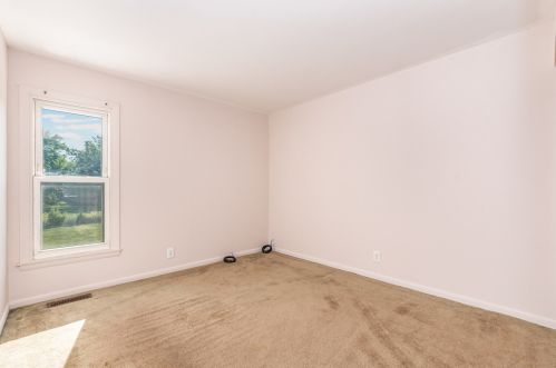 318 Stafford Way, Lemont IL  60440-2128 exterior