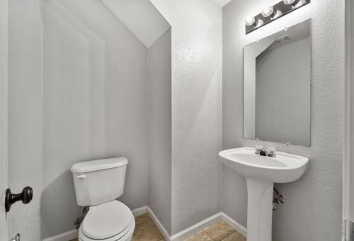 5024 Waterford Dr, Fort Worth TX  76179-4153 exterior