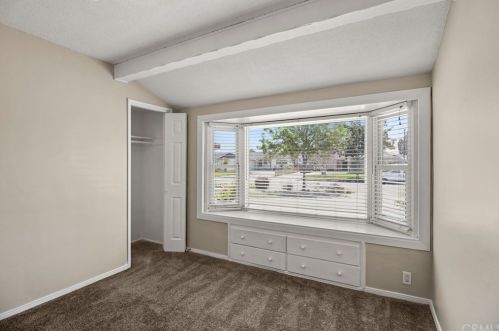 2949 Bridgeport Ave, Anaheim CA  92804-2049 exterior