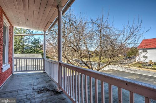 36 Academy Dr, Ephrata PA  17522-1321 exterior