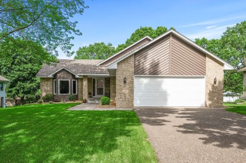 12240 Juniper St, Minneapolis, MN 55448-2667
