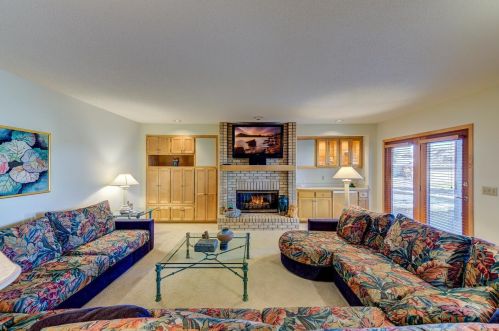 902 Highview Cir, Saint Paul MN  55118-3687 exterior