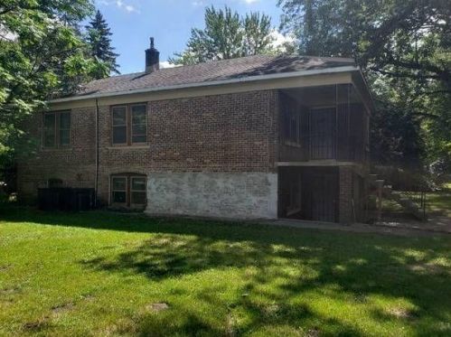 4215 Adams St, Gary, IN 46408-3341