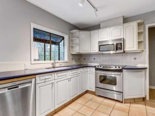 2185 Medfield Trl, Atlanta GA  30345-3009 exterior