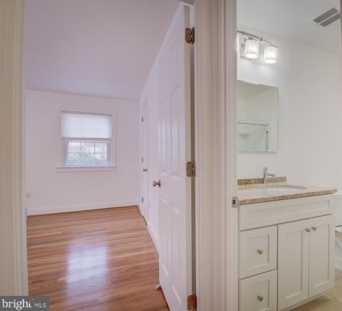 13309 Foxhall Dr, Silver Spring MD exterior