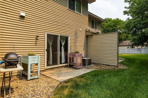 6383 13th St, Saint Paul MN  55128-5953 exterior