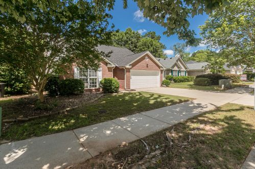 152 Oakland Dr, North Augusta, SC 29860-8654