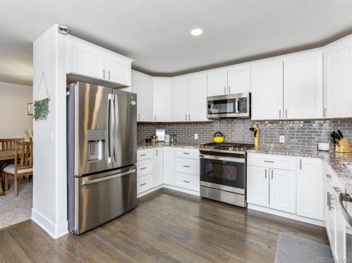 16223 Belleview Dr, Aurora CO  80015-4157 exterior