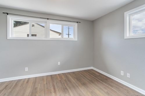 10101 9 Dr, Aurora CO 80215-5766 exterior